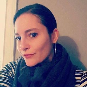 Meet your Posher, Amy